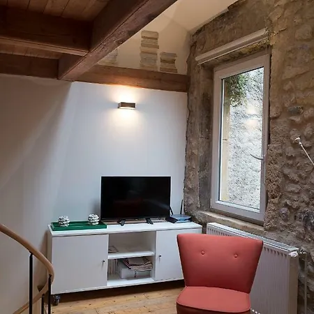 Triplexdesjardins Apartment *